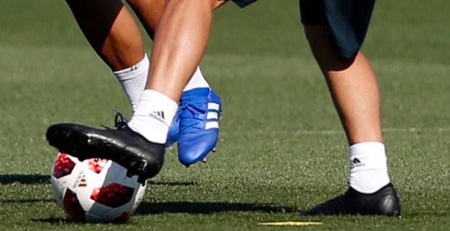 Isco hot sale football boots